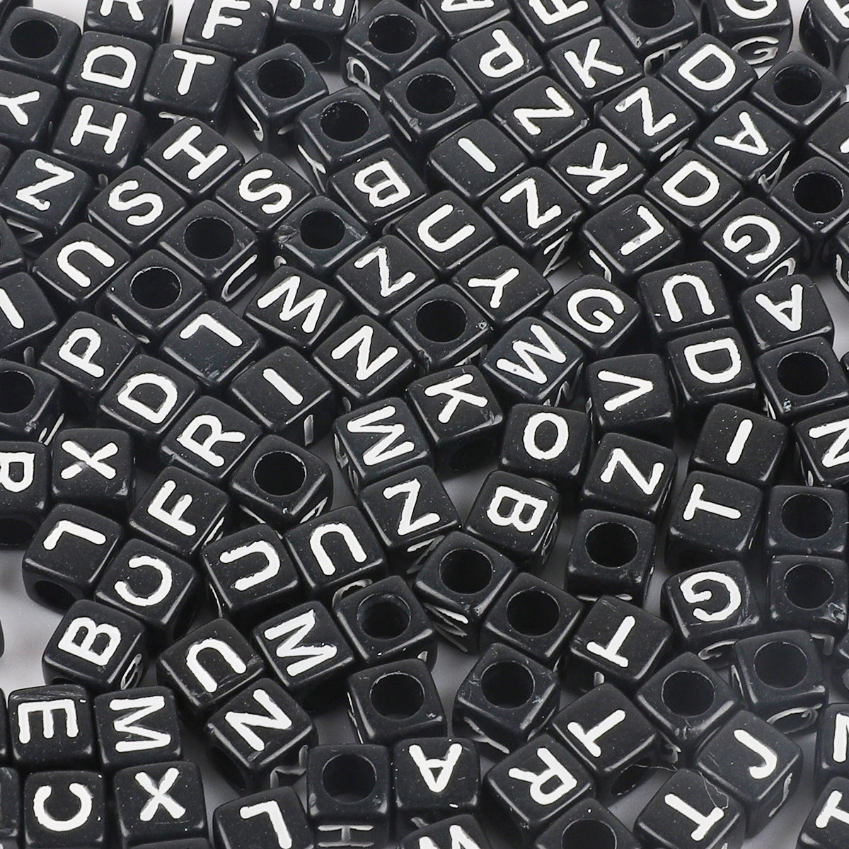 Acrylic Numbers English Alphabet Beads DIY Children's Beaded Jewelry Accessories, Loose Beads Square Beads 100 in A Pack
