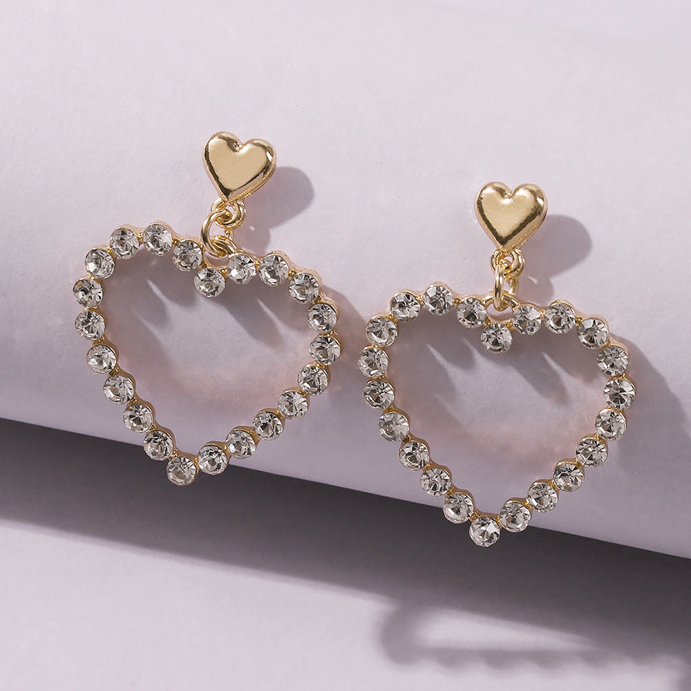 Europe and The United States Hot-selling Love Pearl Earrings Women's Fashion Diamond-encrusted Temperament Earrings Personalized Atmosphere Earrings Wholesale