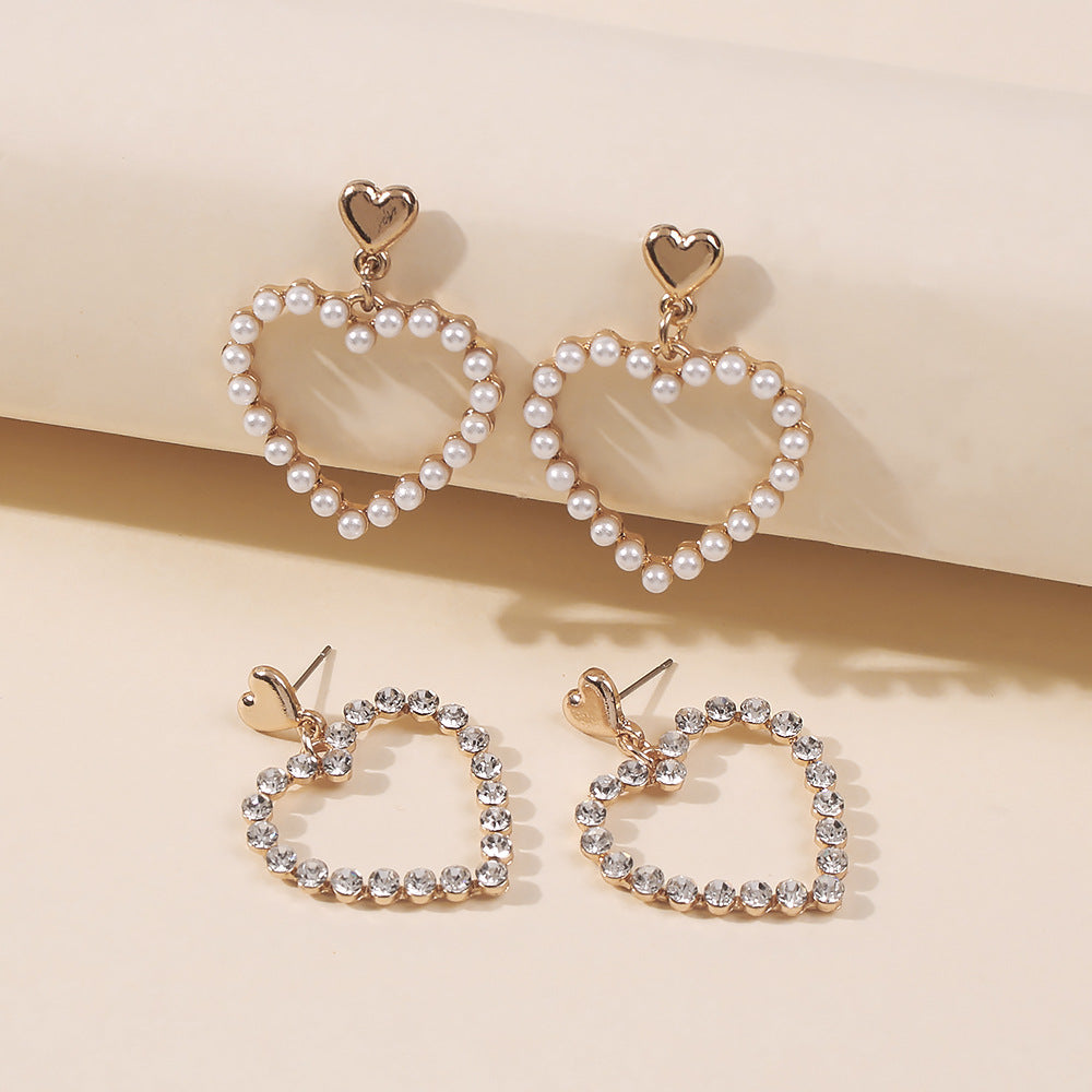 Europe and The United States Hot-selling Love Pearl Earrings Women's Fashion Diamond-encrusted Temperament Earrings Personalized Atmosphere Earrings Wholesale
