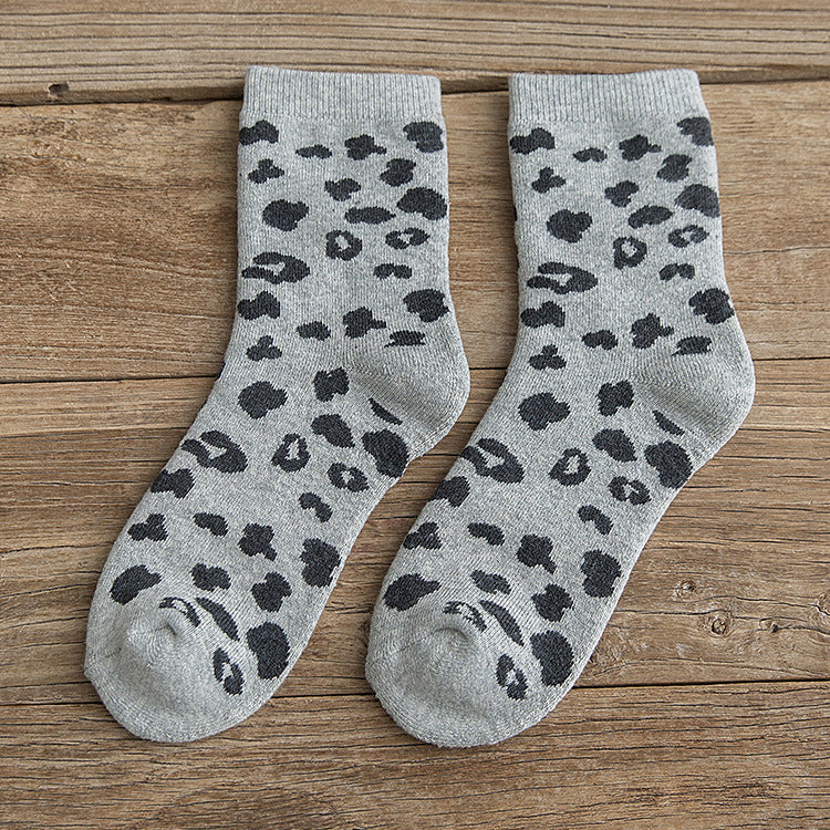 Socks Women's Korean Version Trendy Socks Spotted Leopard Print Women's Terry Socks Cotton Medium Tube Hair Pulling Thickened Warm Women's Socks Wholesale