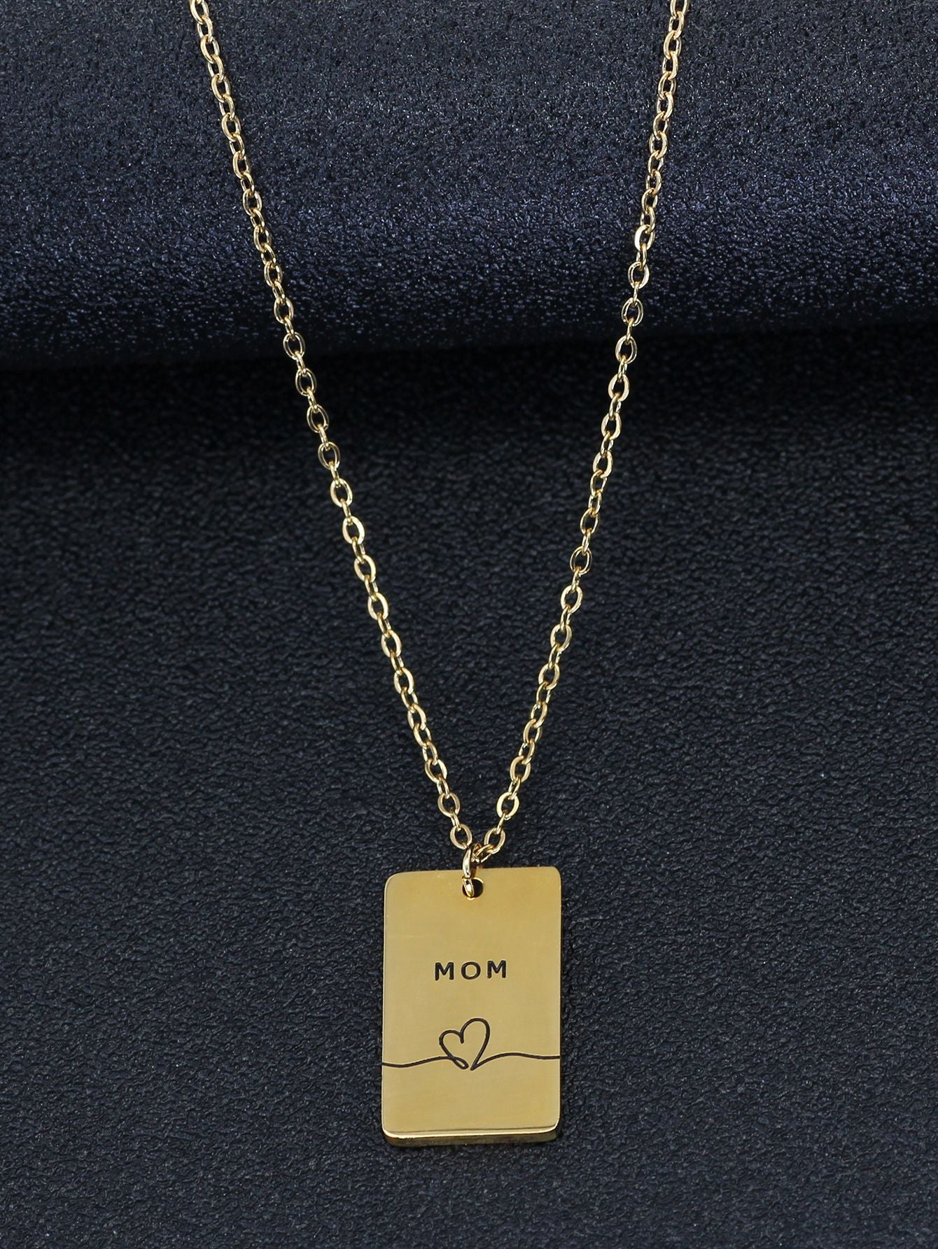 New Hot-selling Mother's Day Simple Pendant Mother Gold Stainless Steel Love Men's and Women's Necklace Jewelry