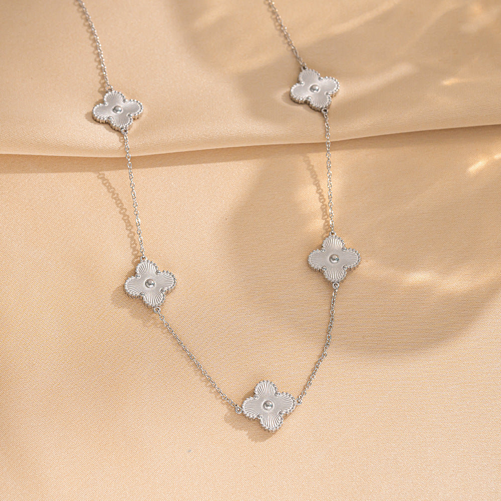 Fashion Temperament Four-leaf Flower Collarbone Chain Set Female New Trendy Internet Celebrity Design Necklace Personalized Neck Chain