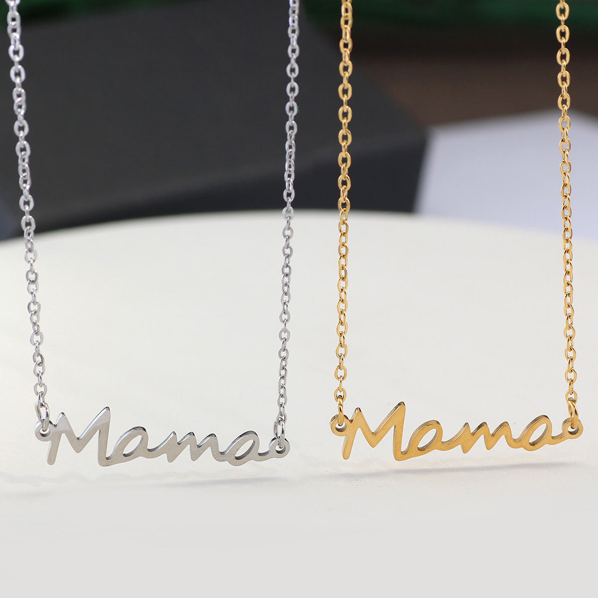 New Hot-selling Simple and Fashionable MAMA Mother's Day Necklace Jewelry Wholesale for Men's and Women's Jewelry (with Cards)