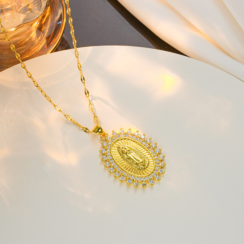 European and American Hot-selling Women's Zircon Maria Love Pendant Necklace Star Collarbone Chain