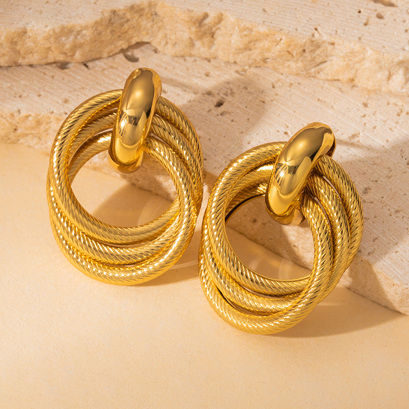 Exaggerated Titanium Steel Round Earrings Gold 18K Gold Light Luxury Earrings Fashion High Sense Love Earrings