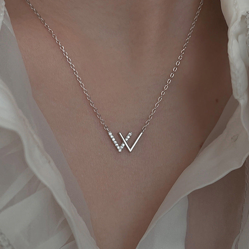 925 Silver Love Necklace Women's Summer High Sense Design Sense Niche Light Luxury Collarbone Chain Neck Chain
