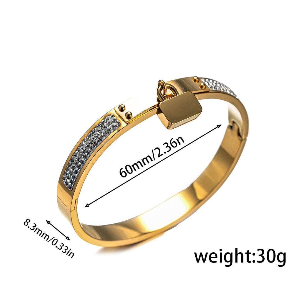 European and American Personalized Fashion Small Lock Letter Titanium Steel Bracelet Wholesale European and American Fashion Diamond Bracelet Does Not Fade