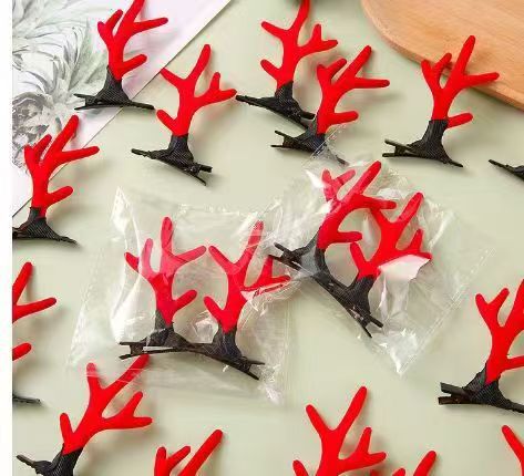 Children Act Cute Children's Chick Heart-shaped Headgear Hairpin Love Sell Cute Hair Accessories Gifts Children's Card Accessories