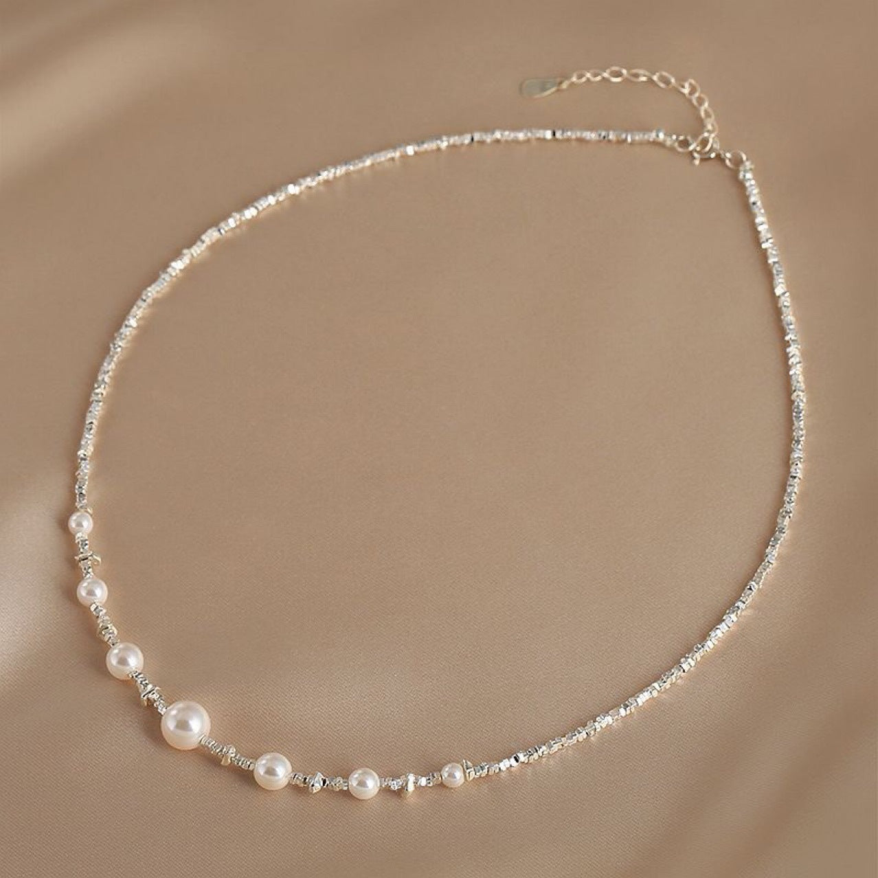 Pearl Necklace Women's Premium Broken Silver Collarbone Chain Ins Niche Design Birthday Gift for Girlfriend Silver Plating