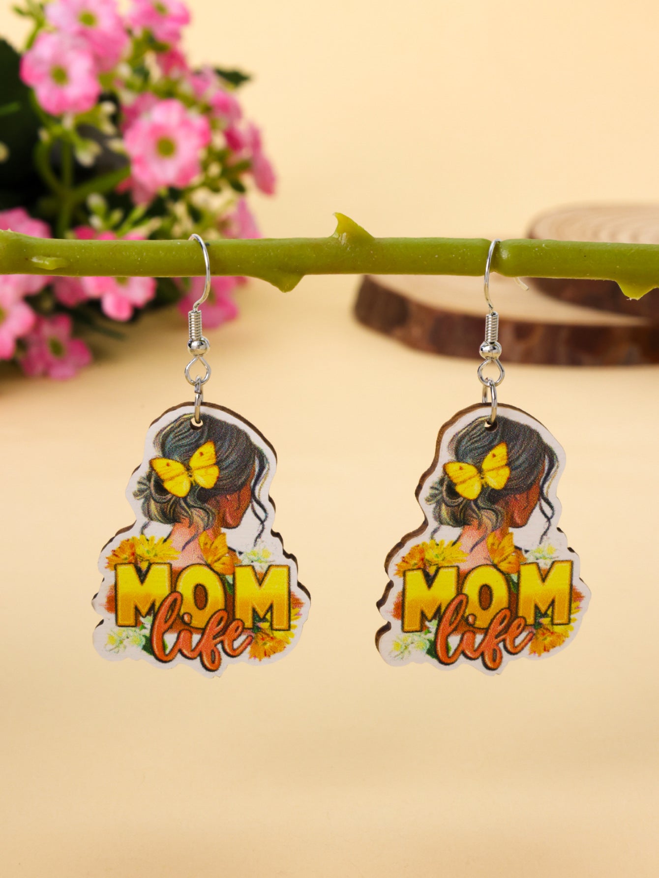 New Mother's Day Wooden MOM Earrings Cartoon Mother and Child Warm Earrings Cute Animal Earrings