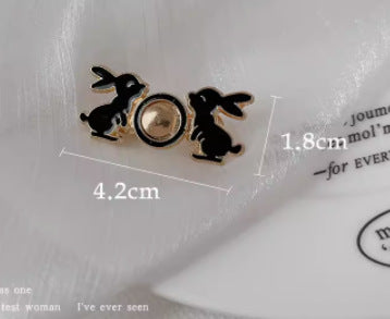 Jeans Waistband Reduced Waist Buckle Brooch Women's Skirt Tightened Waist Artifact Pin Fixed Anti-light Buckle Button