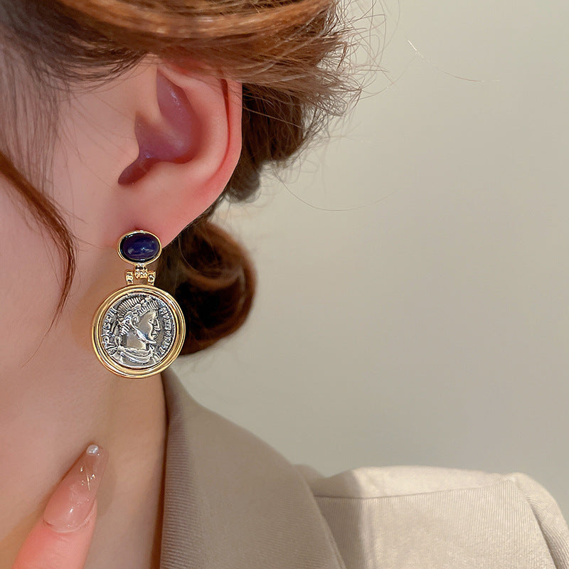 Real Gold Electroplating Silver Needle Medium Antique Freshwater Pearl Love Earrings Premium Earrings Vintage Retro Earrings