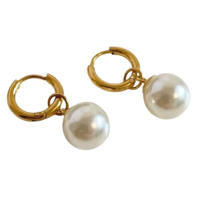 New French Xiaoxiangfeng Fresh and Sweet Pearl Pendant Earrings Plated with 18K Gold Simple Ear Buckle Ear Jewelry