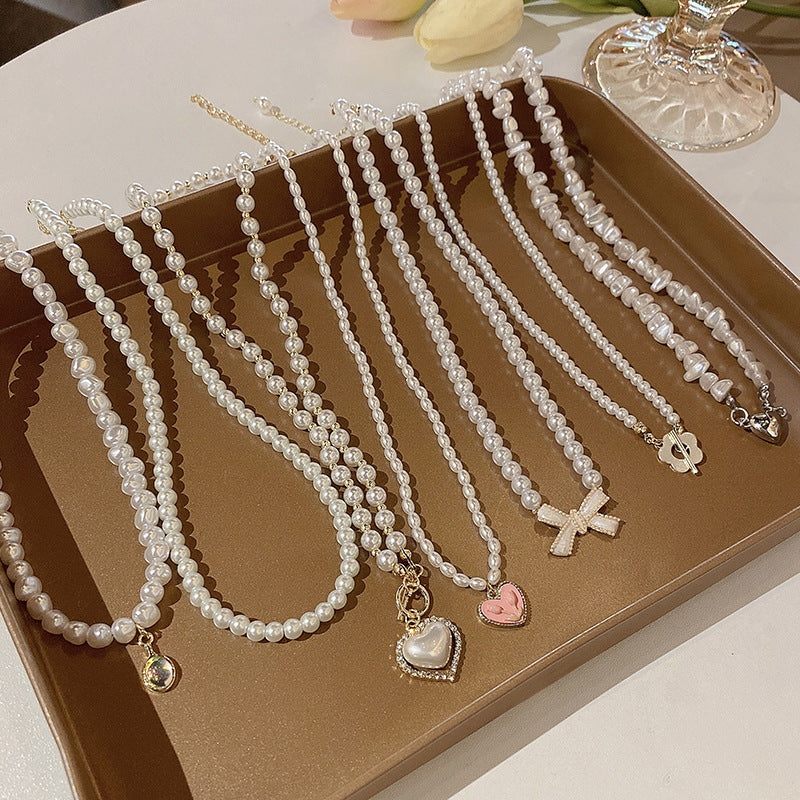 South Korea's New Niche Pearl Necklace Women's Versatile Splicing Love Collarbone Chain Light Luxury Temperament Beaded Necklace