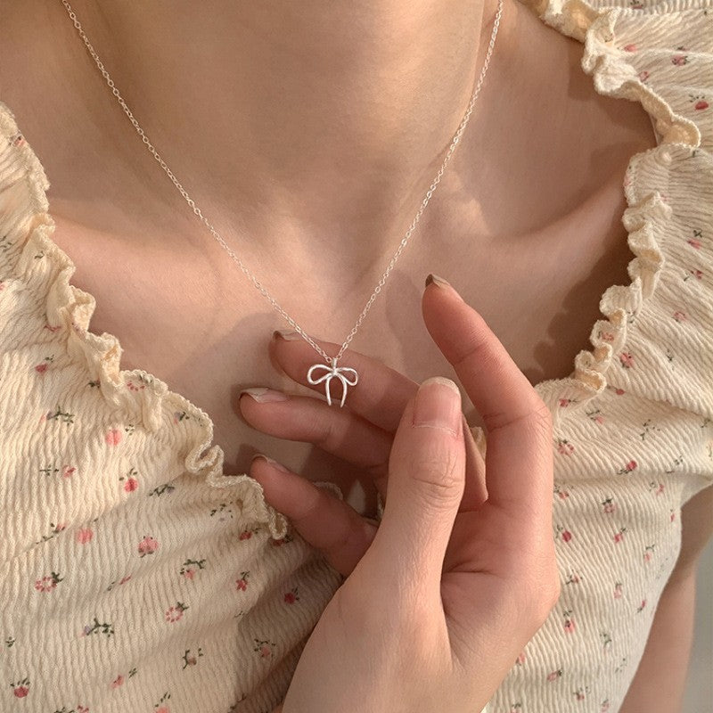 S925 Sterling Silver Premium Butterfly Necklace Gift Ins Female Niche Cold Wind Light Luxury Personalized Fashion Internet Celebrity Pendant