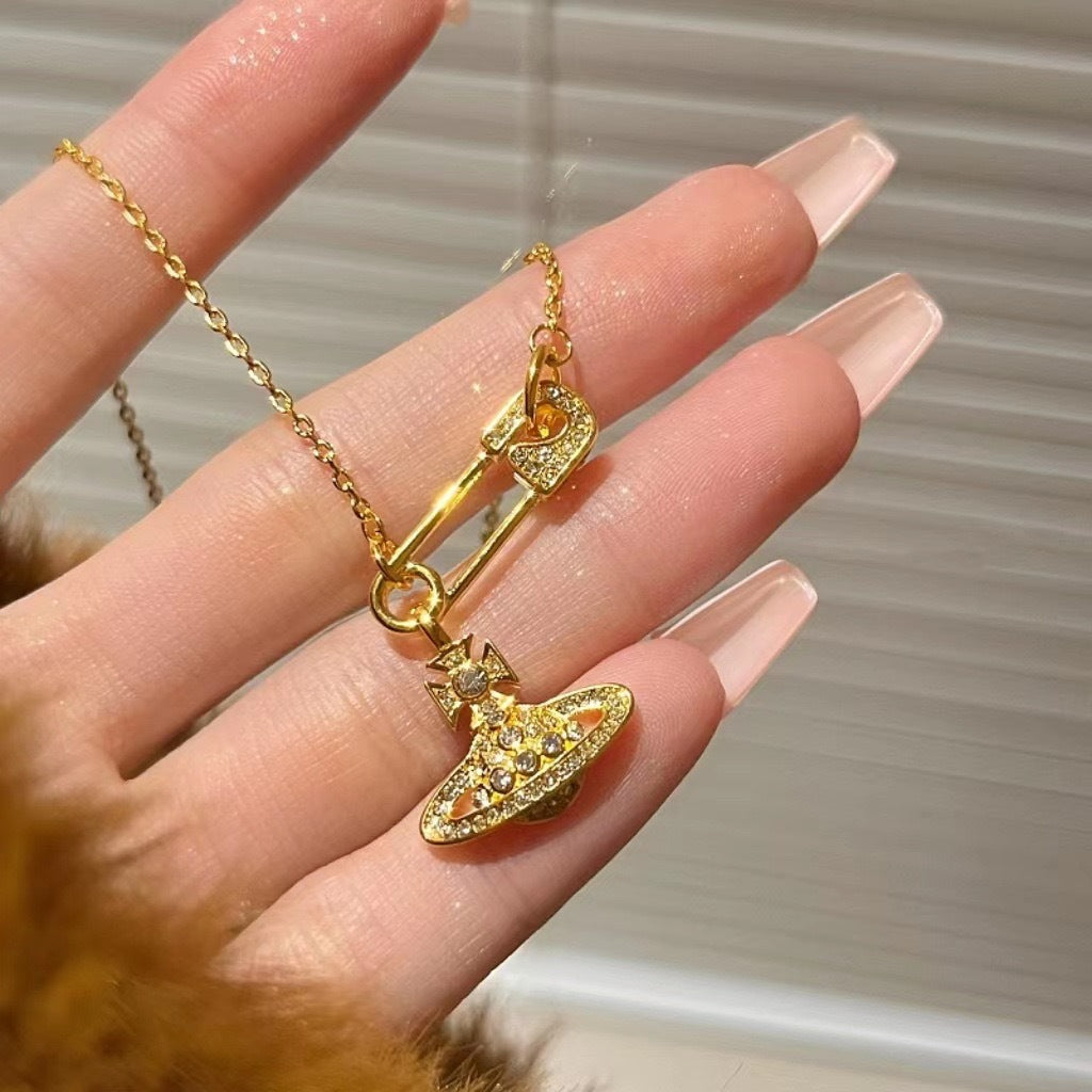 New Gold Diamond-encrusted Mini Planet Titanium Steel Necklace Does Not Fade Girls Versatile Light Luxury Niche Versatile Accessories