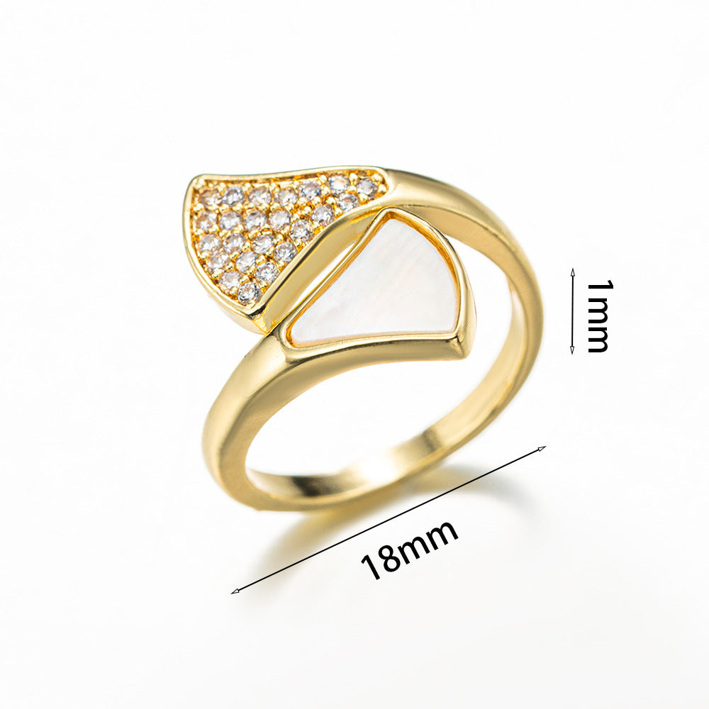 New Korean Version Small Skirt Scalloped Stone Inlaid White Shell Ring Internet Fashion Star with The Same Muse Fan Series