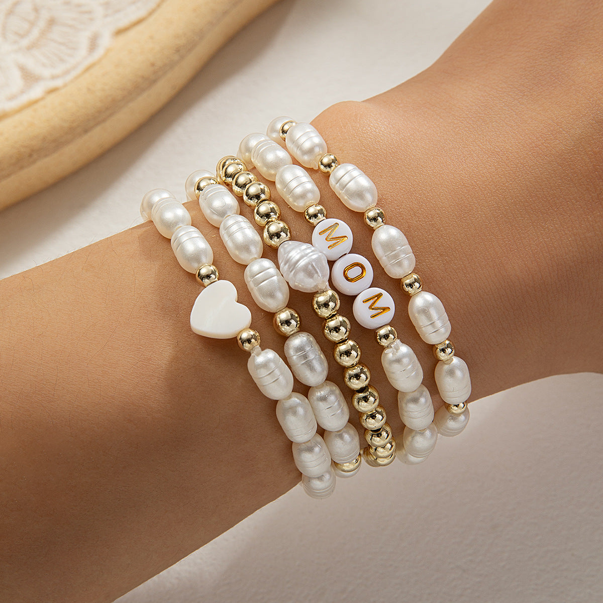 Fashion Mother's Day Hearts CCB Pearl Beaded Waterproof Wax Thread Braided Stretch Women's Bracelet