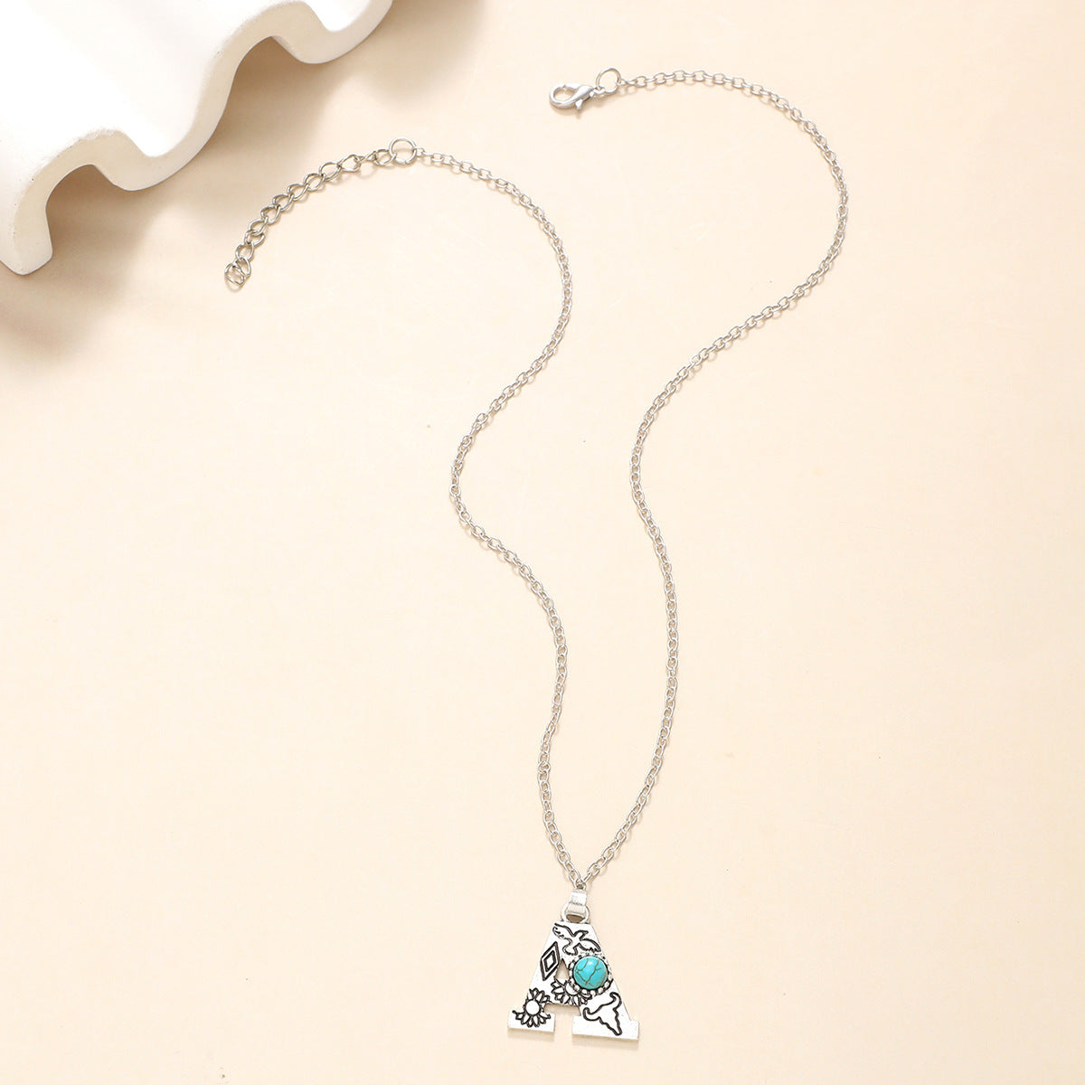 Western Wind Alloy English Alphabet Necklace Mother's Day Gift