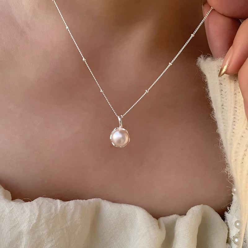 S925 Sterling Silver Premium Butterfly Necklace Gift Ins Female Niche Cold Wind Light Luxury Personalized Fashion Internet Celebrity Pendant