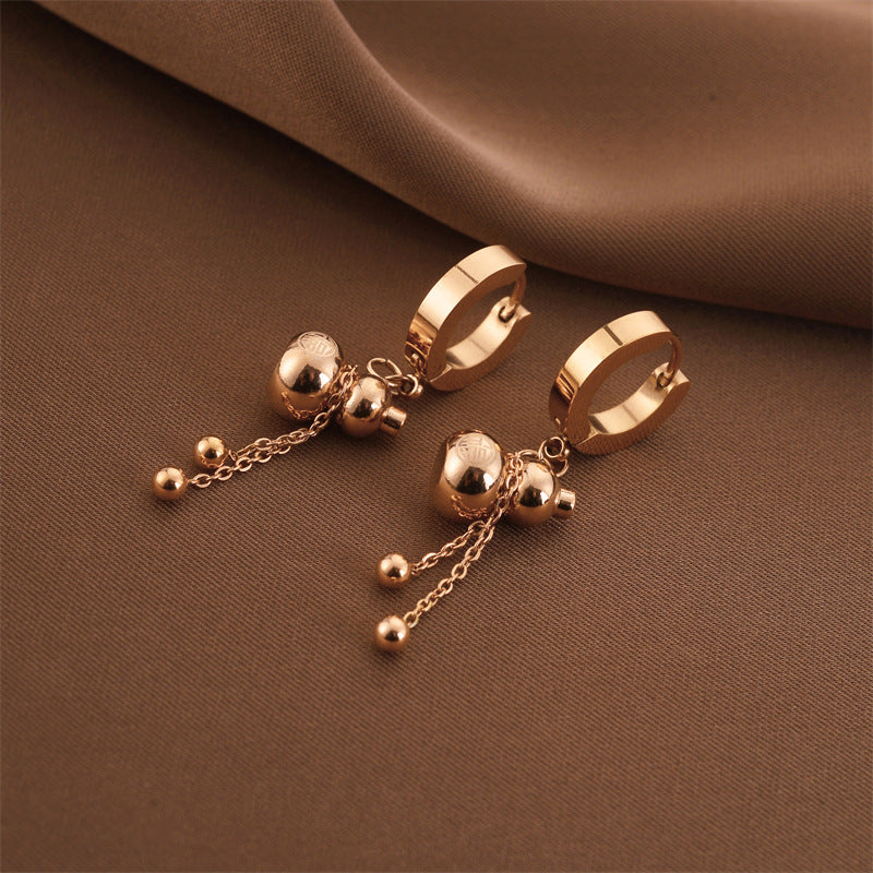 Fashion Titanium Steel Does Not Fade Short Ear Buckle Simple Geometric Rose Gold Earrings Stud Earrings