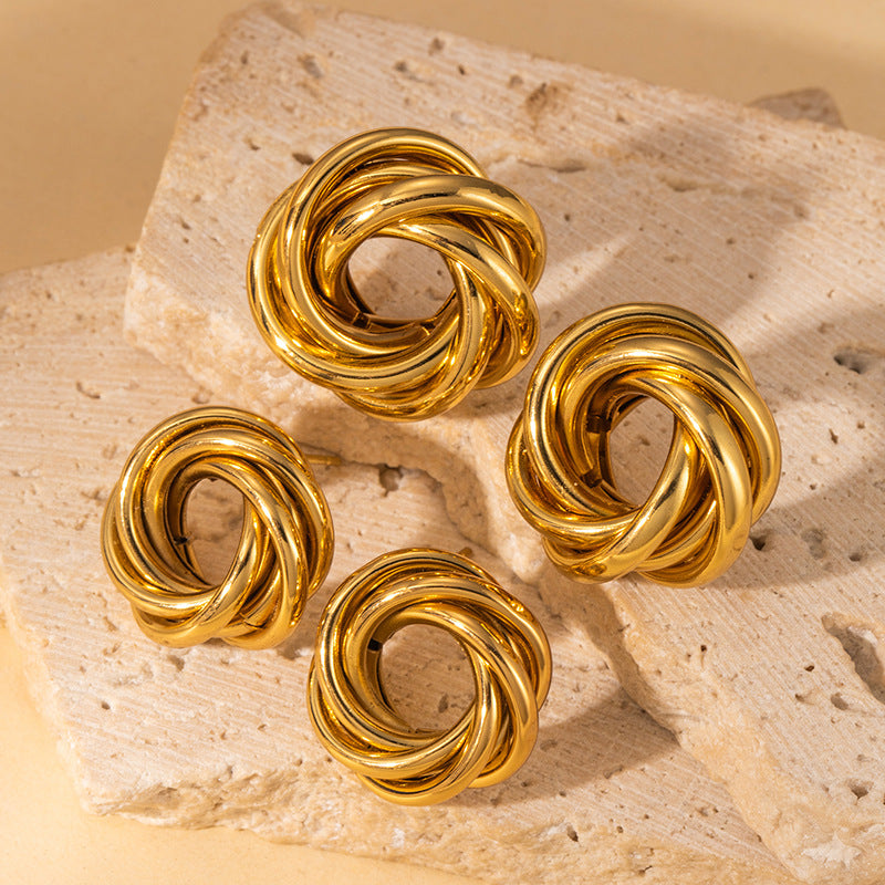 Exaggerated Titanium Steel Round Earrings Gold 18K Gold Light Luxury Earrings Fashion High Sense Love Earrings