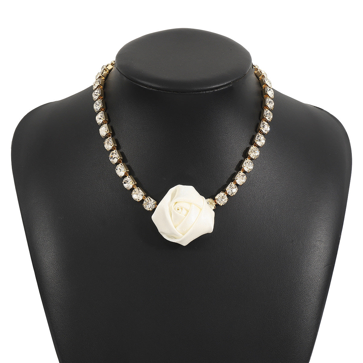 French Retro Fabric Rose Necklace, Romantic Light Luxury Diamond Flower Design Collarbone Chain