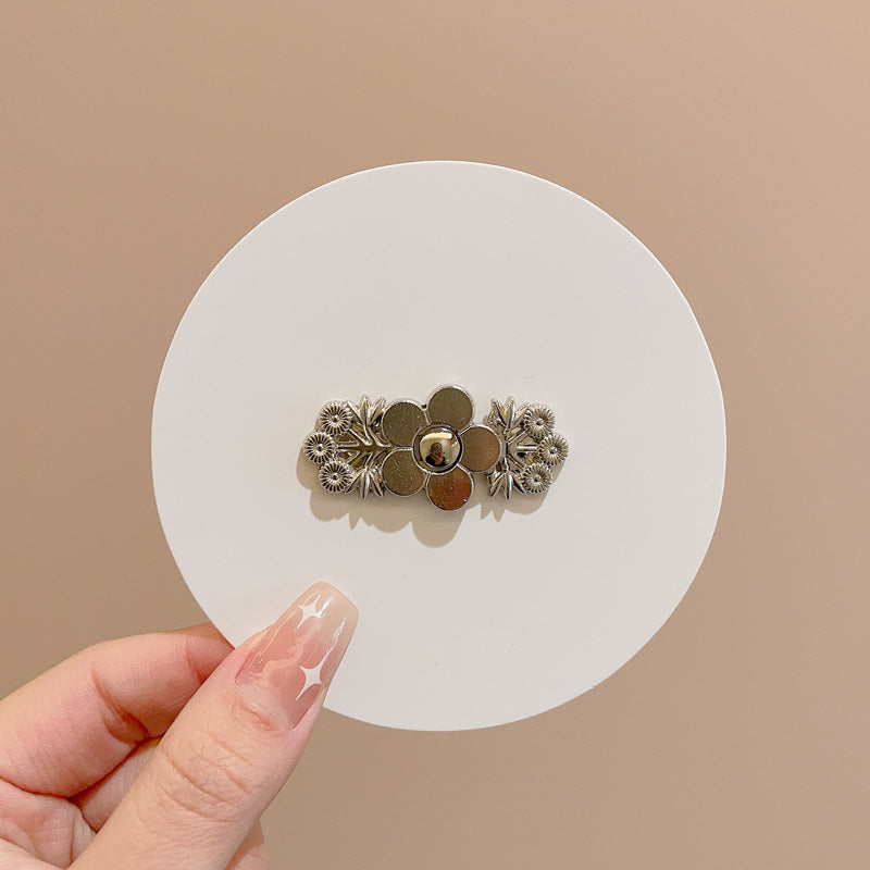 Jeans Waistband Reduced Waist Buckle Brooch Women's Skirt Tightened Waist Artifact Pin Fixed Anti-light Buckle Button