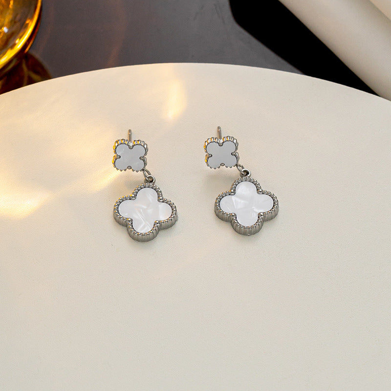 Lucky four-leaf flower fringed stud earrings Internet celebrity explosion versatile earrings exquisite Fan family temperament high-end earrings