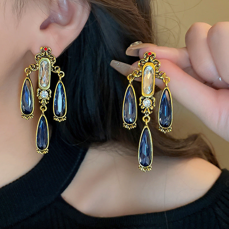 Real Gold Electroplating Silver Needle Medium Antique Freshwater Pearl Love Earrings Premium Earrings Vintage Retro Earrings