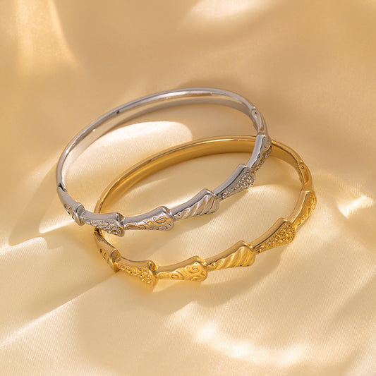 Baojia European and American Fan Skirt Titanium Steel Bracelet Does Not Fade Niche Design Simple Luxury Bracelet Bracelet