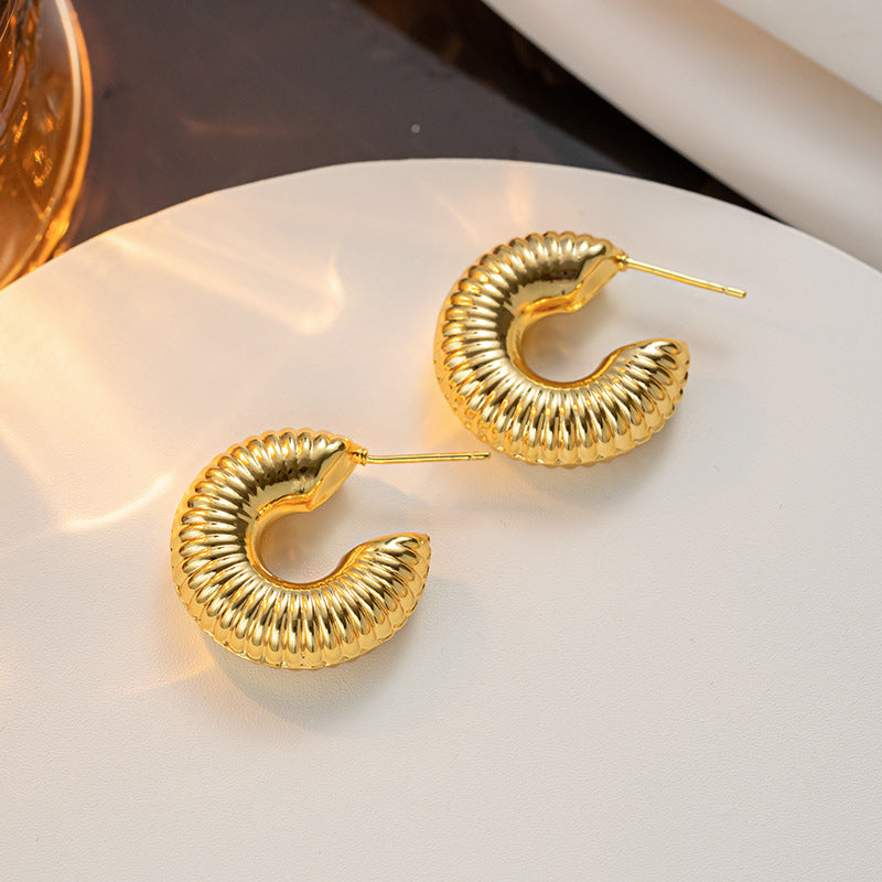 Cool Color, Retro, Titanium Steel Hollow Thread Earrings, Women's Titanium Steel Fashionable Earrings, Retro Ear Jewelry