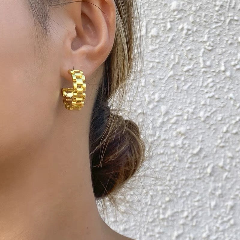 Retro Hong Kong Style Temperament Stud Earrings Female Explosion Internet Celebrity Niche High Sense Gold Earrings