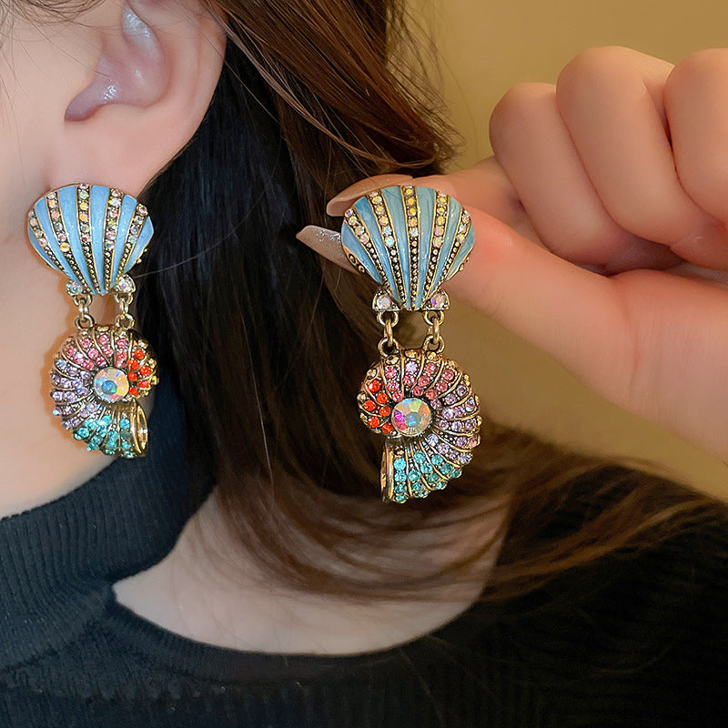 Real Gold Electroplating Silver Needle Medium Antique Freshwater Pearl Love Earrings Premium Earrings Vintage Retro Earrings