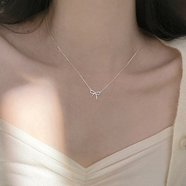 Bow Necklace Female S925 Japanese and Korean Style Concentric Tie Pendant Collarbone Chain Internet Celebrity Mori Simple