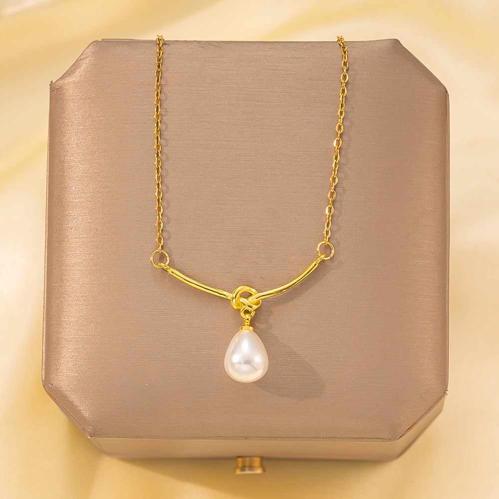 Copper Pendant Titanium Steel Necklace for Women Slightly Inlaid Zircon Pendant Girl Necklace