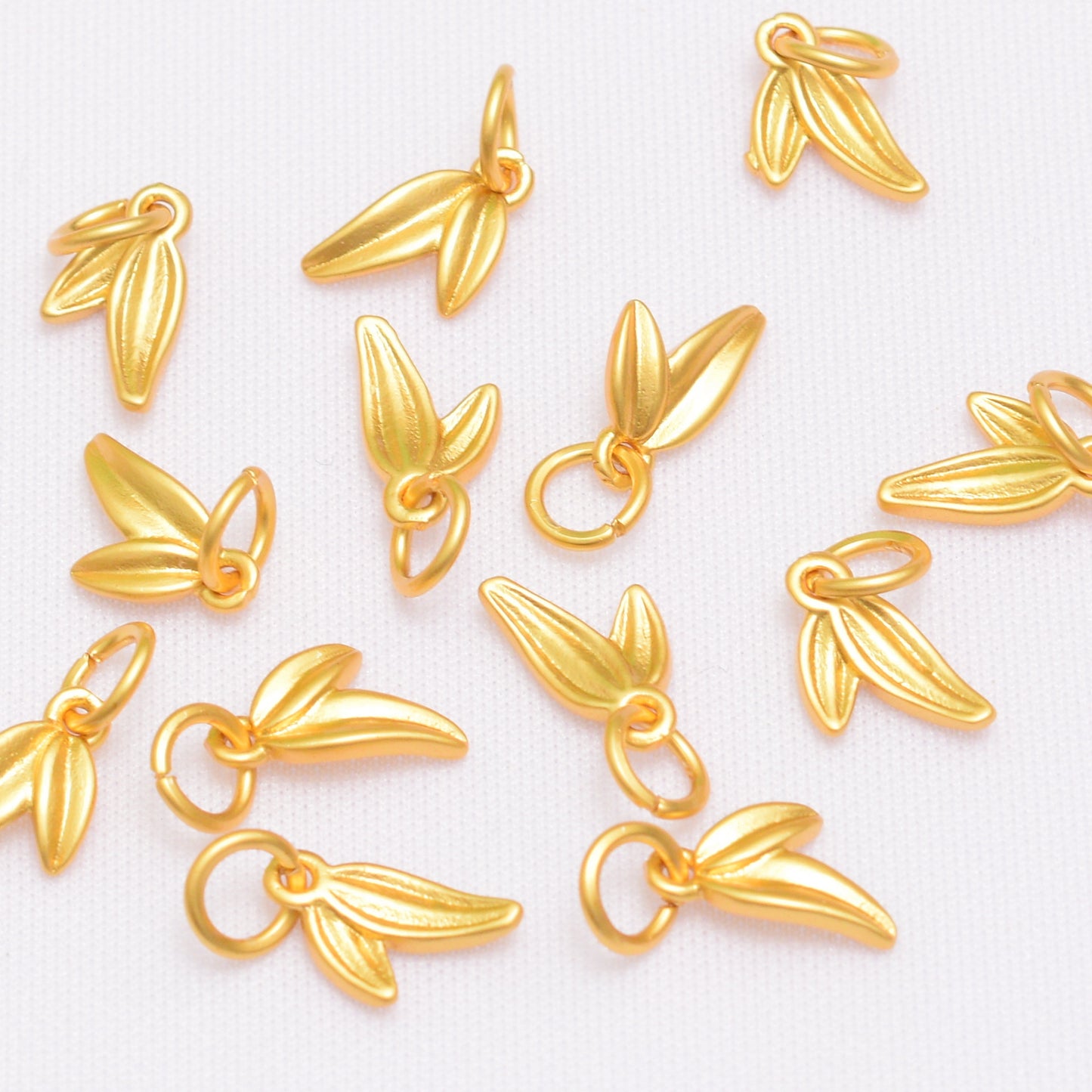 Ancient Sand Gold Bamboo Leaf Bracelet Pendant Accessories DIY Handmade Beaded Braided Rope Hand Necklace Bamboo Pendant