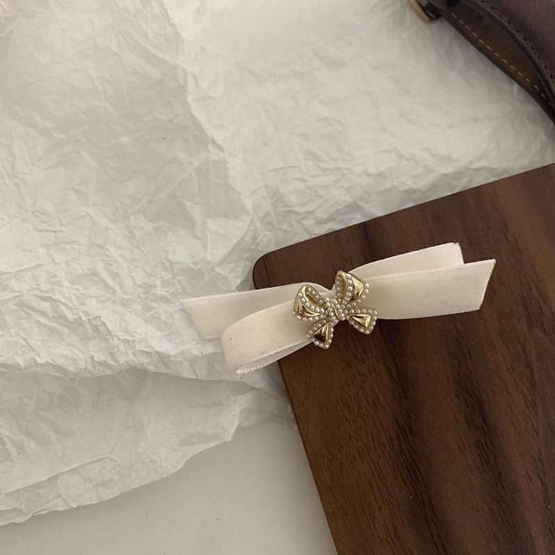 Milk White Art Student~ Bow Velvet Small Fragrant Wind Pearl Hairpin Women's Advanced Sense Bangs Clip Temperament Side Clip