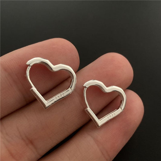S925 Sterling Silver Unique Design Love Earrings Women's Niche Light Luxury 2025 New Autumn and Winter Ear Buckle Anti-allergic