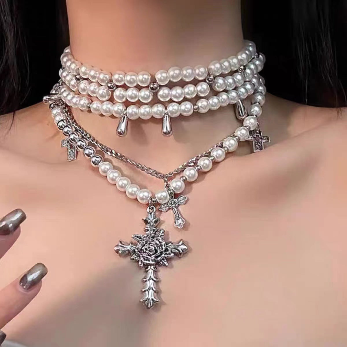 Vintage Baroque Temperament Chocker Collarbone Chain Niche Fashion Cross Pearl Stacked Multi-layer Necklace