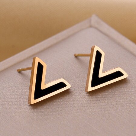 Fashion Titanium Steel Does Not Fade Short Ear Buckle Simple Geometric Rose Gold Earrings Stud Earrings