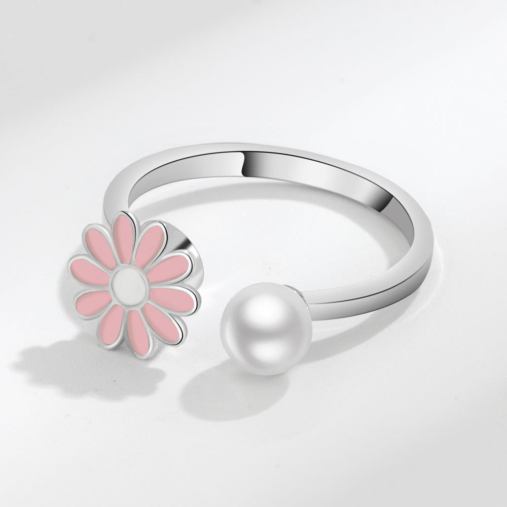 Popular Small Daisy Rotating Ring Female Design Sense Small Daisy Flower Pearl Ring Creative Dripping Jewelry Female