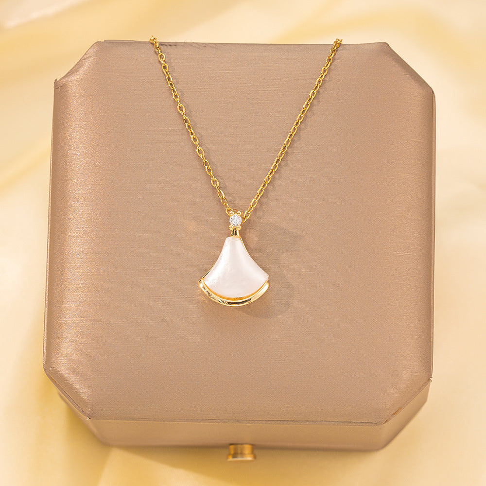 Copper Pendant Titanium Steel Necklace for Women Slightly Inlaid Zircon Pendant Girl Necklace