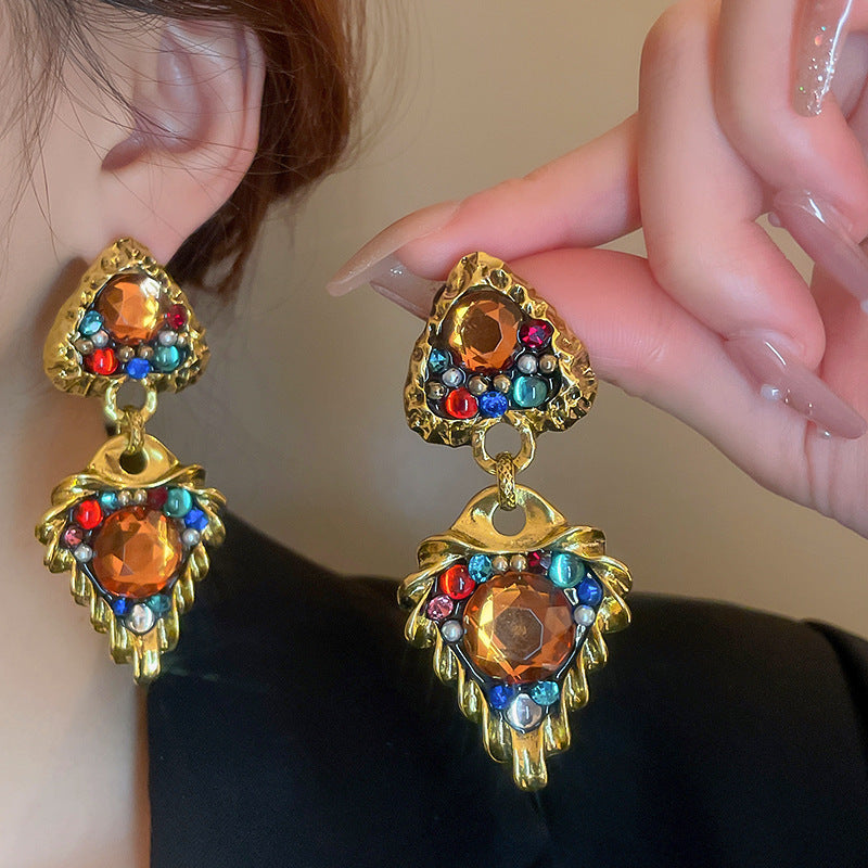 Real Gold Electroplating Silver Needle Medium Antique Freshwater Pearl Love Earrings Premium Earrings Vintage Retro Earrings