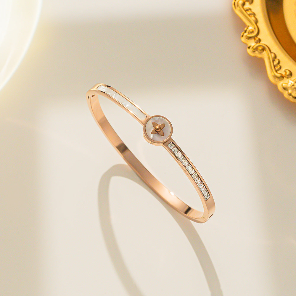 Europe and The United States New Gold Titanium Steel Bracelet Women's Diamond Shell Letter Stainless Steel Bracelet Does Not Fade Jewelry Wholesale