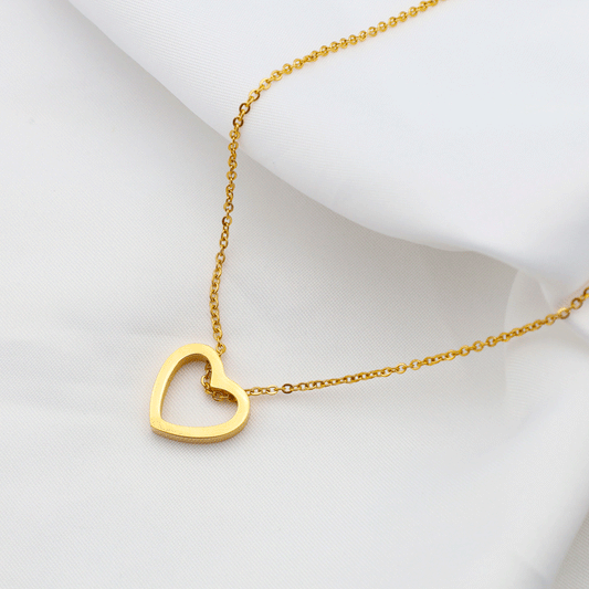 Ins Wind Stainless Steel Hollow Love Necklace Women's Summer 18k Couple Collarbone Chain Does Not Fade