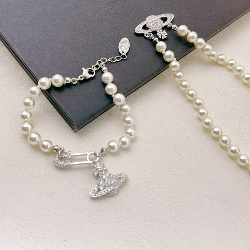 Korean Version of Fashion Niche Design Saturn Pearl Necklace Light Luxury Collarbone Chain Women's Summer High-end Temperament Neck Chain Accessories