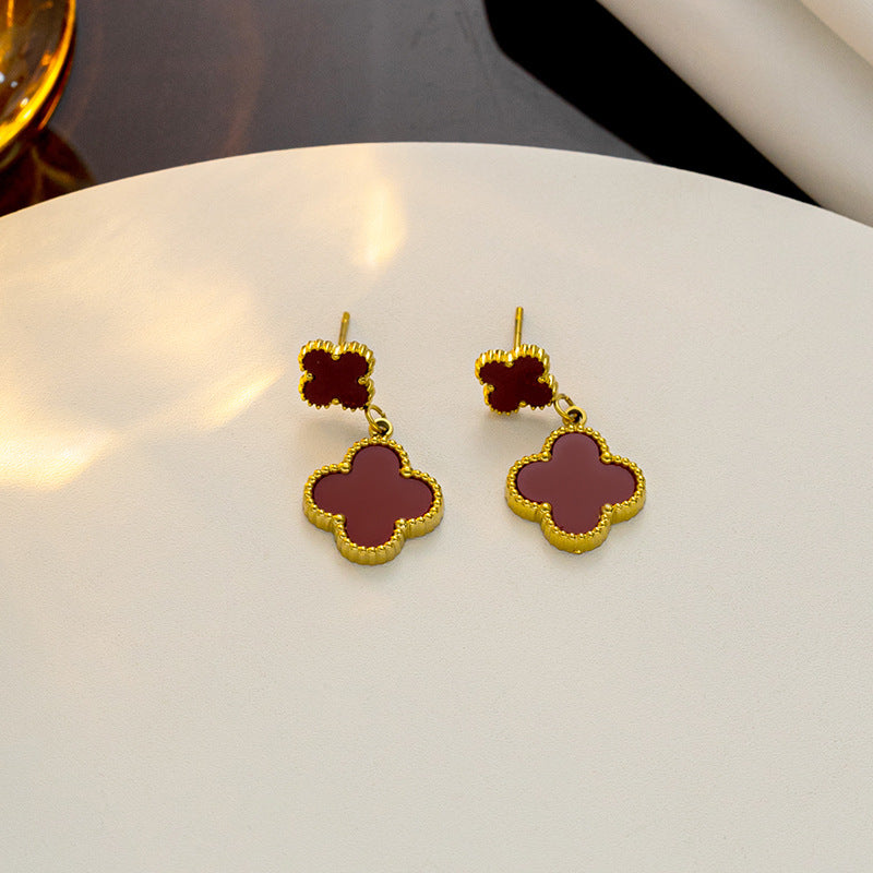 Lucky four-leaf flower fringed stud earrings Internet celebrity explosion versatile earrings exquisite Fan family temperament high-end earrings
