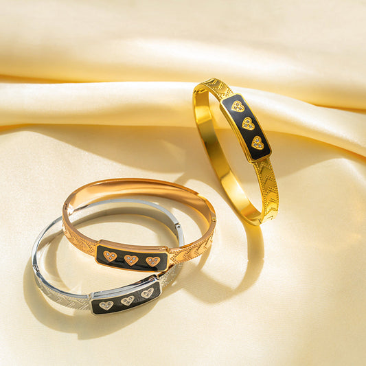 Europe and The United States Popular Titanium Steel Bracelet Love Drop Oil Diamond Versatile Stainless Steel Bracelet Does Not Fade Jewelry Manufacturers Wholesale