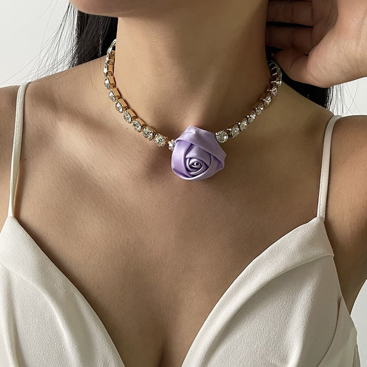 French Retro Fabric Rose Necklace, Romantic Light Luxury Diamond Flower Design Collarbone Chain